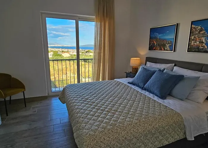 J&j Kaštel Novi
