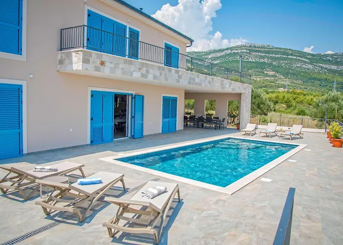 J&j Villa *