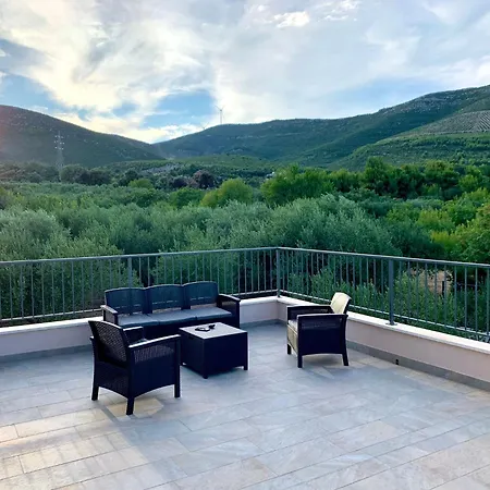 J&j Villa